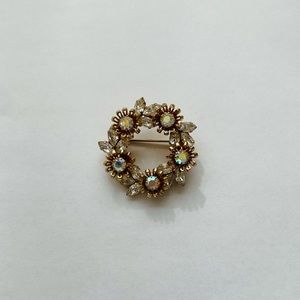 Vintage Schoffel Crown Signed Floral Brooch